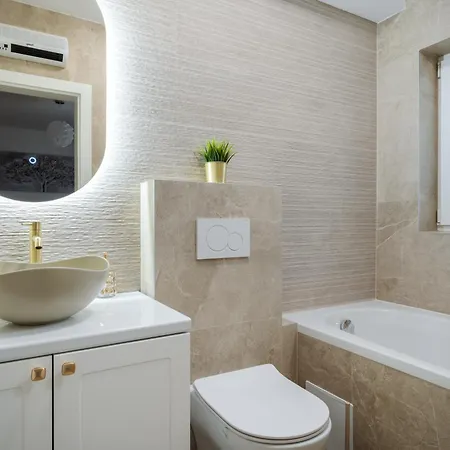 Luka&ivan 150 M From The Appartement *